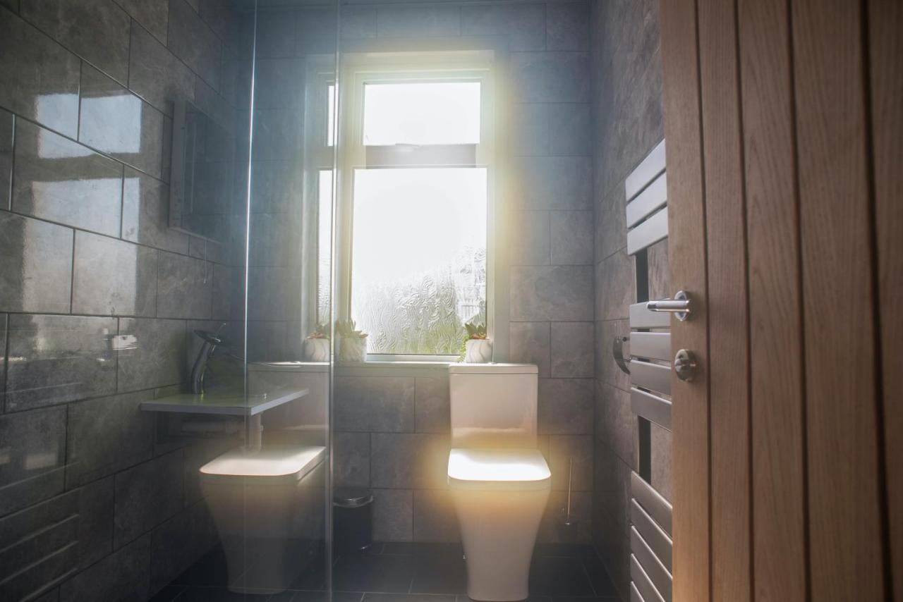 Luxury Super Central Cottage With A Hot Tub/ Gym Portree Exteriér fotografie