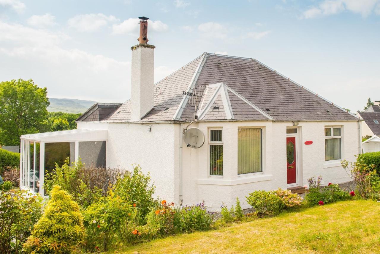 Luxury Super Central Cottage With A Hot Tub/ Gym Portree Exteriér fotografie